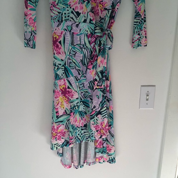 Lilly Pulitzer Rosaline Wrap Dress in Slathouse Soirée Blue Floral Multi Small - Picture 4 of 16